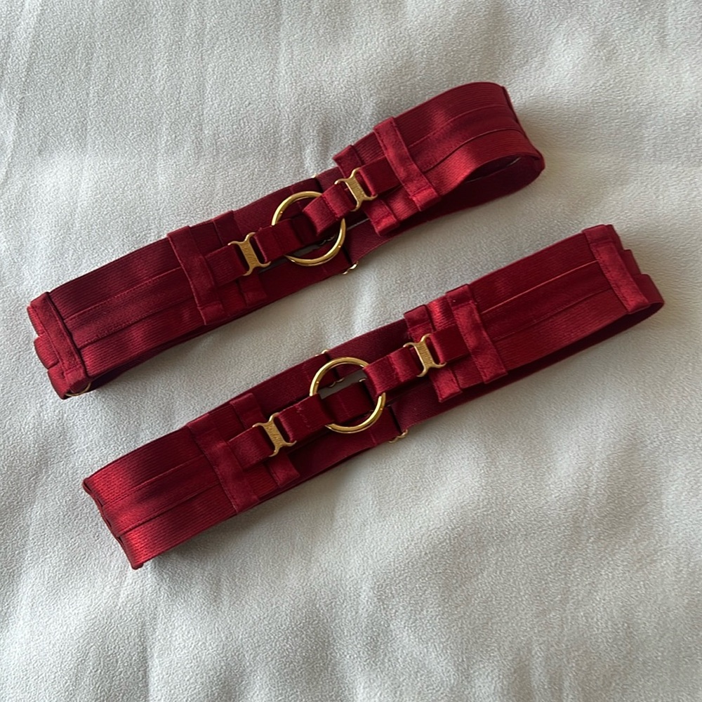 Bordelle Amaya adjustable garters in burnt red